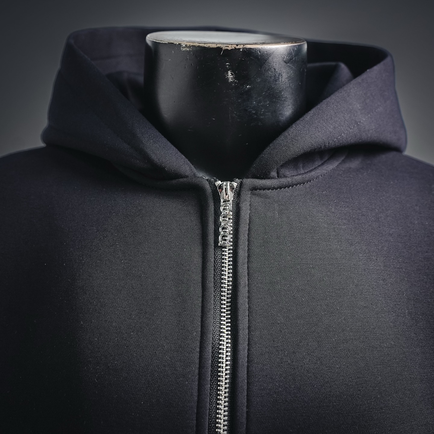 Guc zip-up cardigan jacket