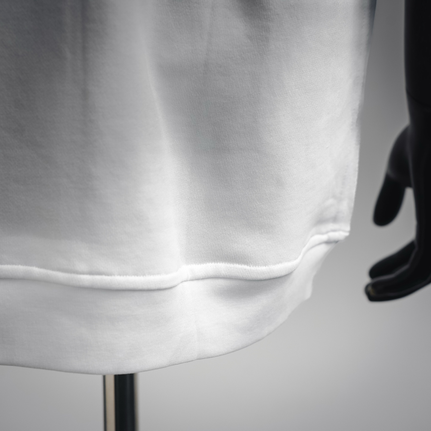 Herm applique t-shirt