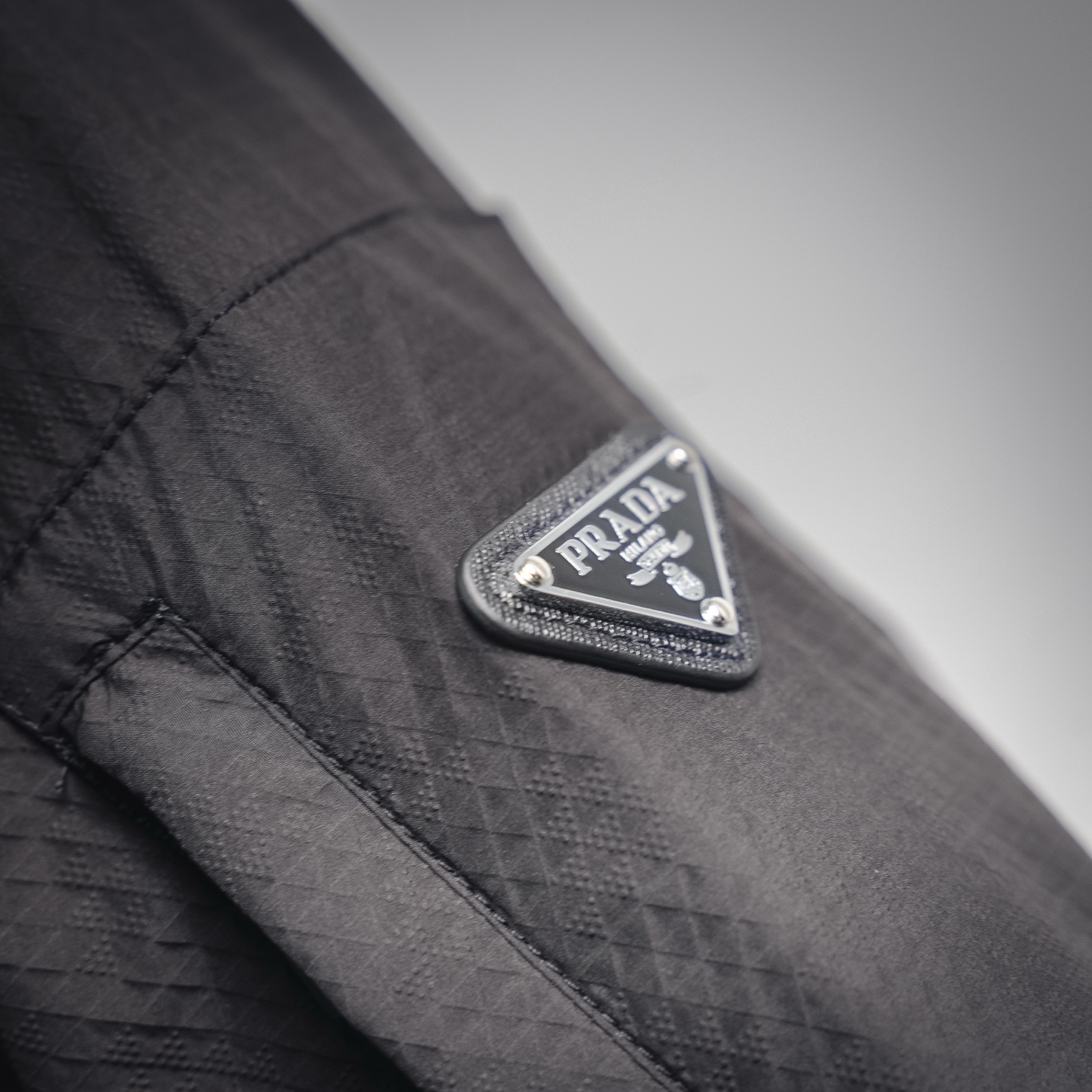Pra hooded zip windbreaker jacket