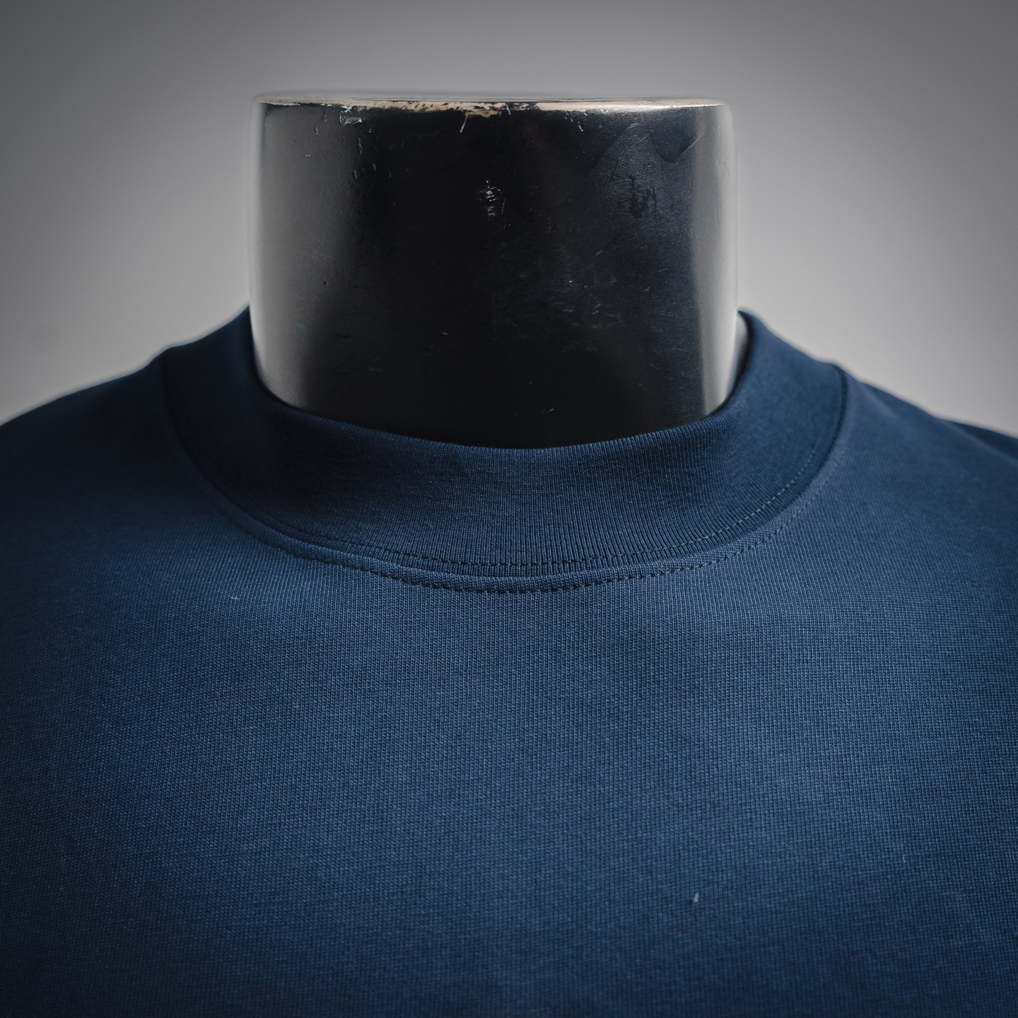 Alo embroidered t-shirt