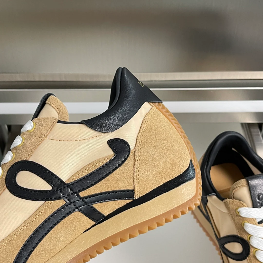 Loe retro sneakers