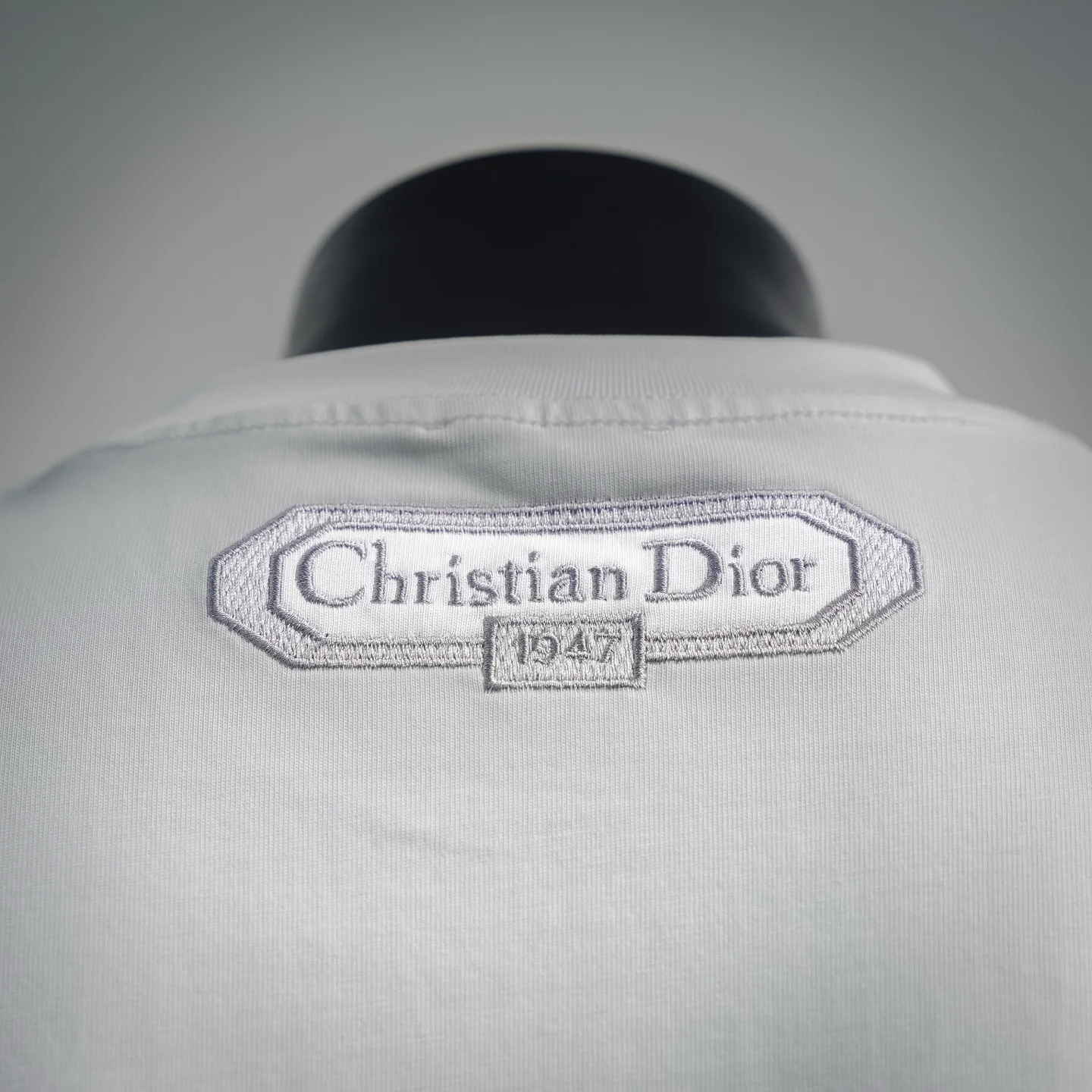 CD embroidered t-shirt