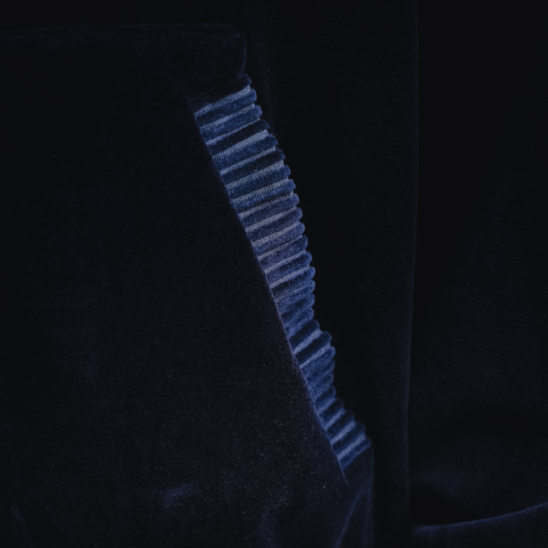 Louis emboosed jacket