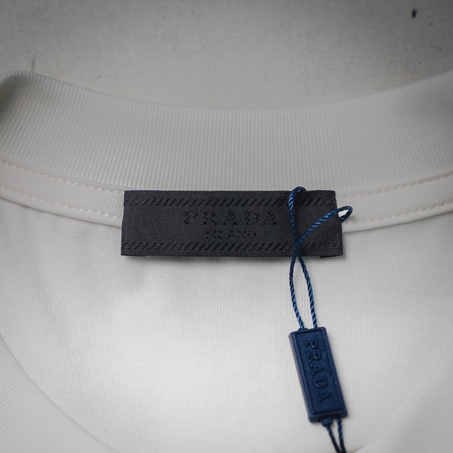 Pra casual embossed t-shirt