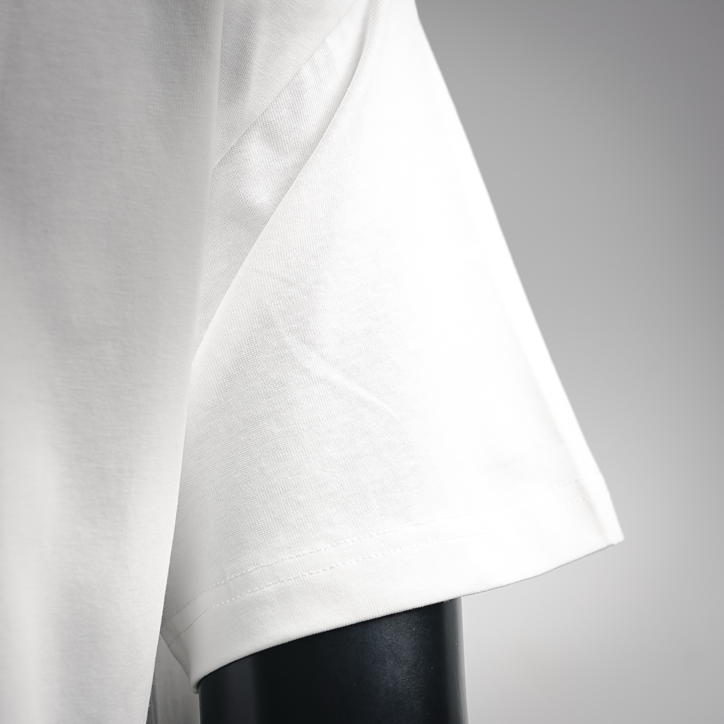 Guc graffiti printed t-shirt