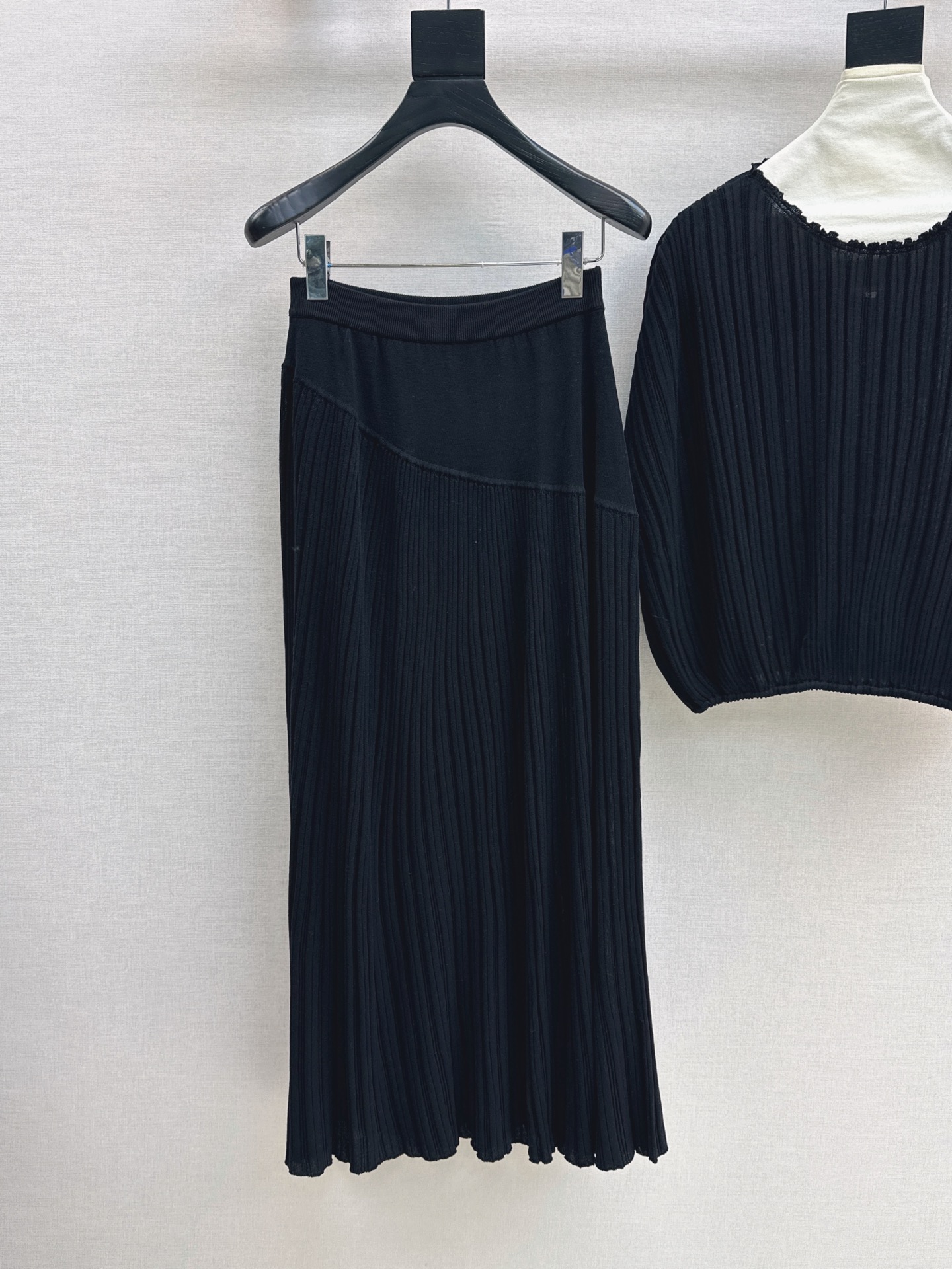 Brun 26ss knit cape knitwear skirt sets