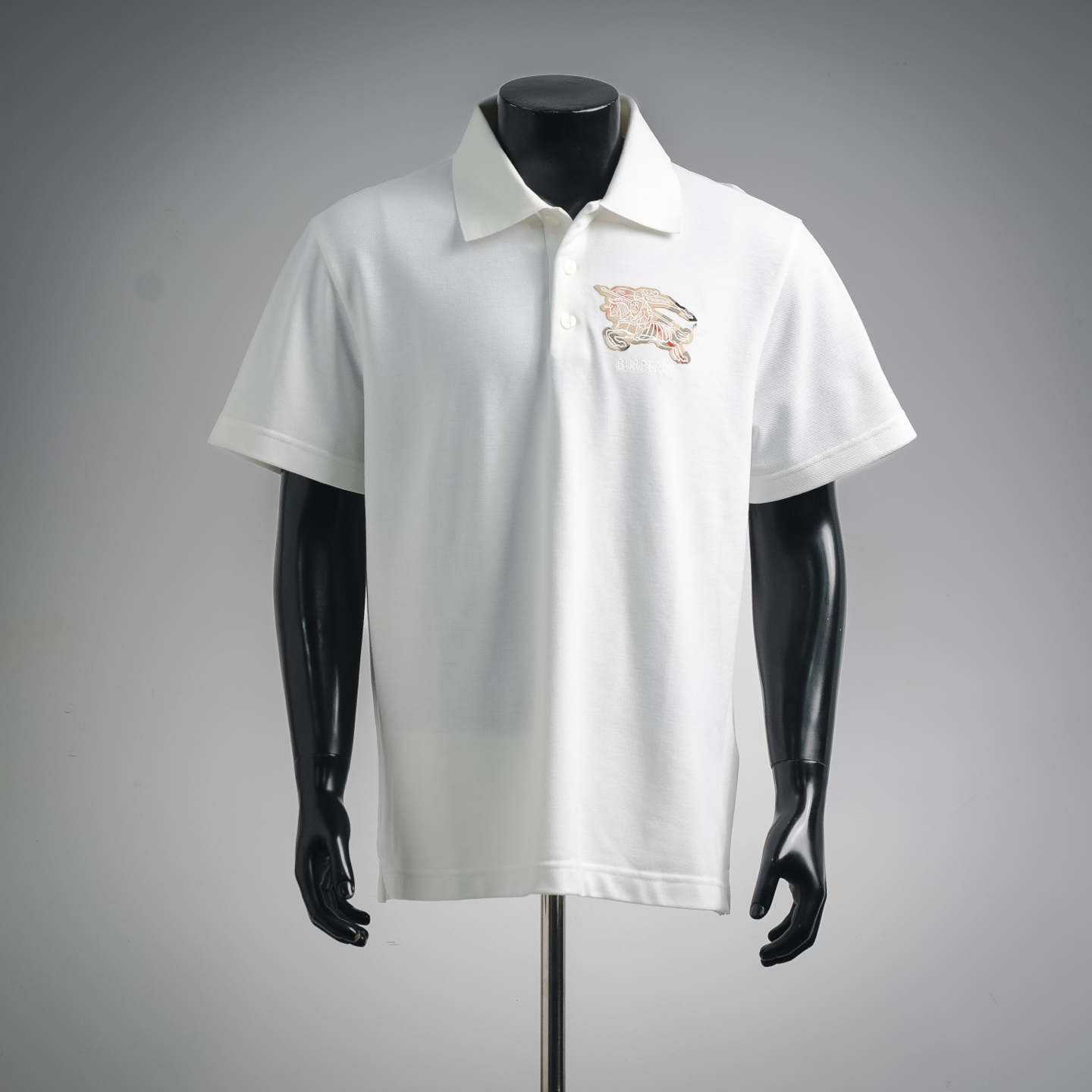 Bur applique t-shirt