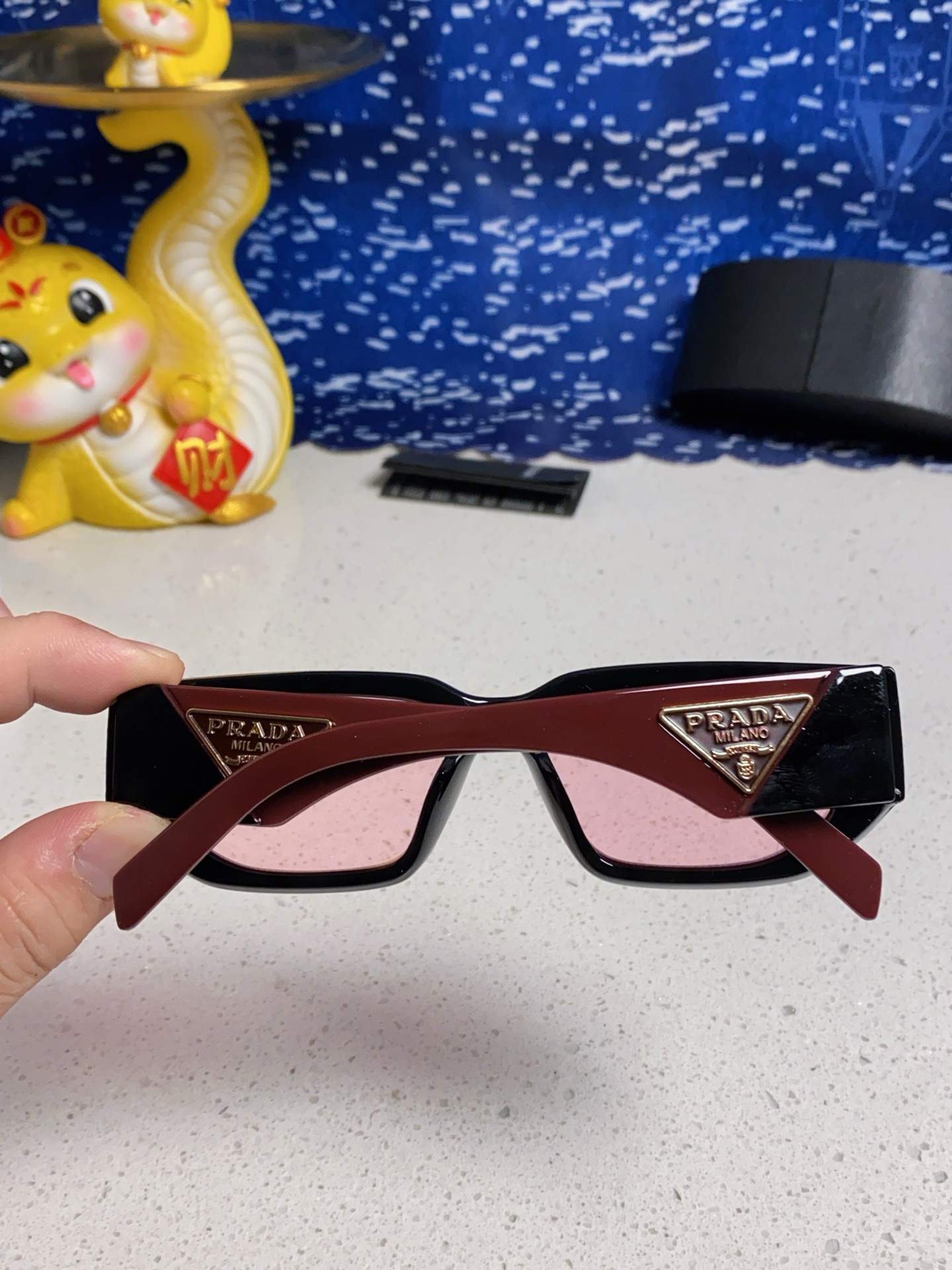 Pra sunglasses