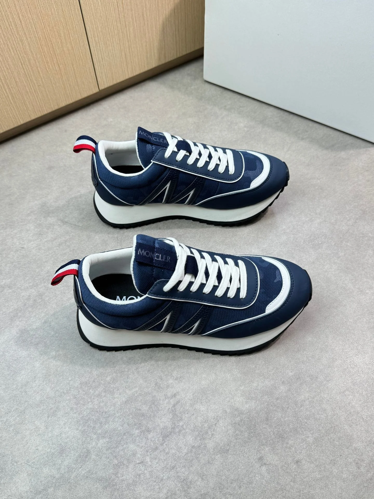 Mon 25ss sneaker