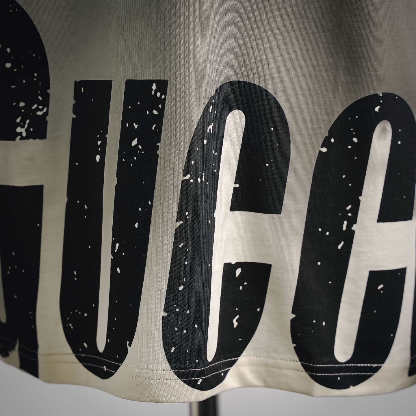 Guc letter printed t-shirt