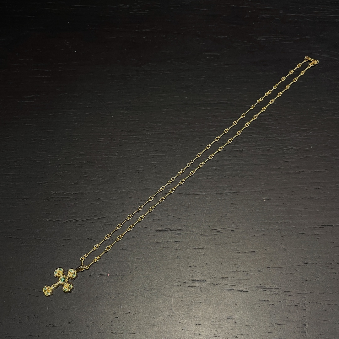Chrome necklace