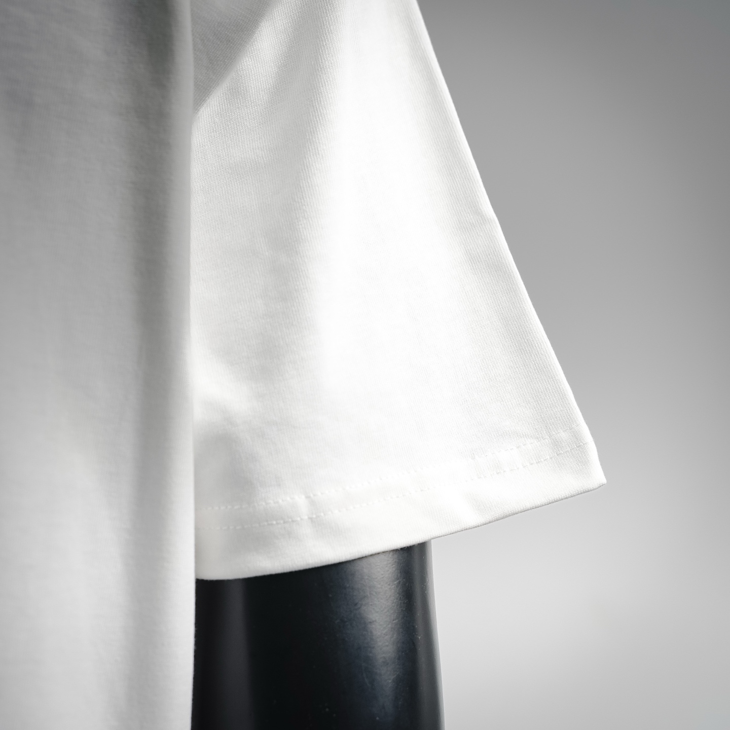Mon neckline printed t-shirt