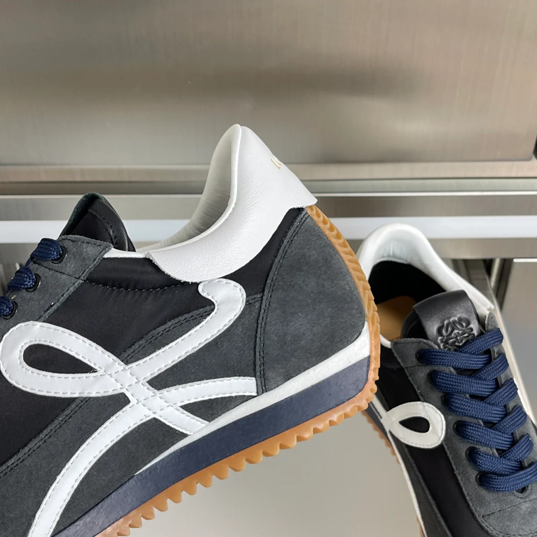 Loe retro sneakers