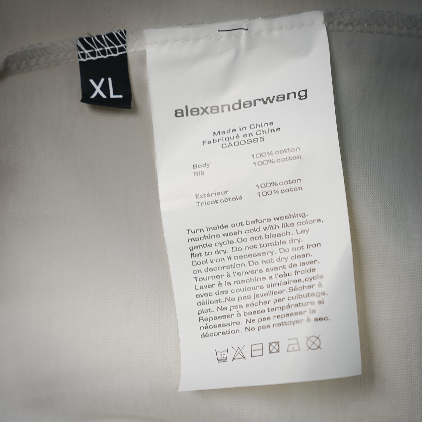 Alex neckline letter trint t-shirt