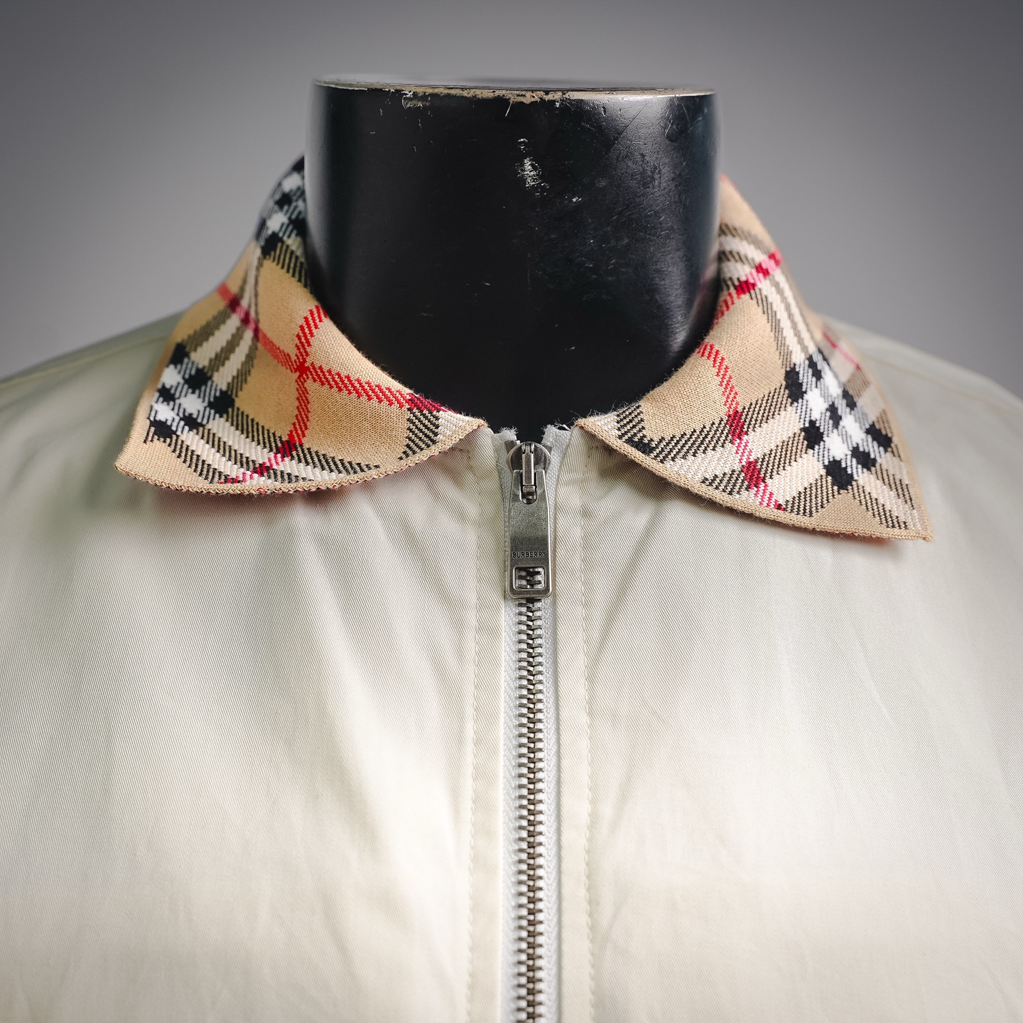 Bur plaid collared jacket