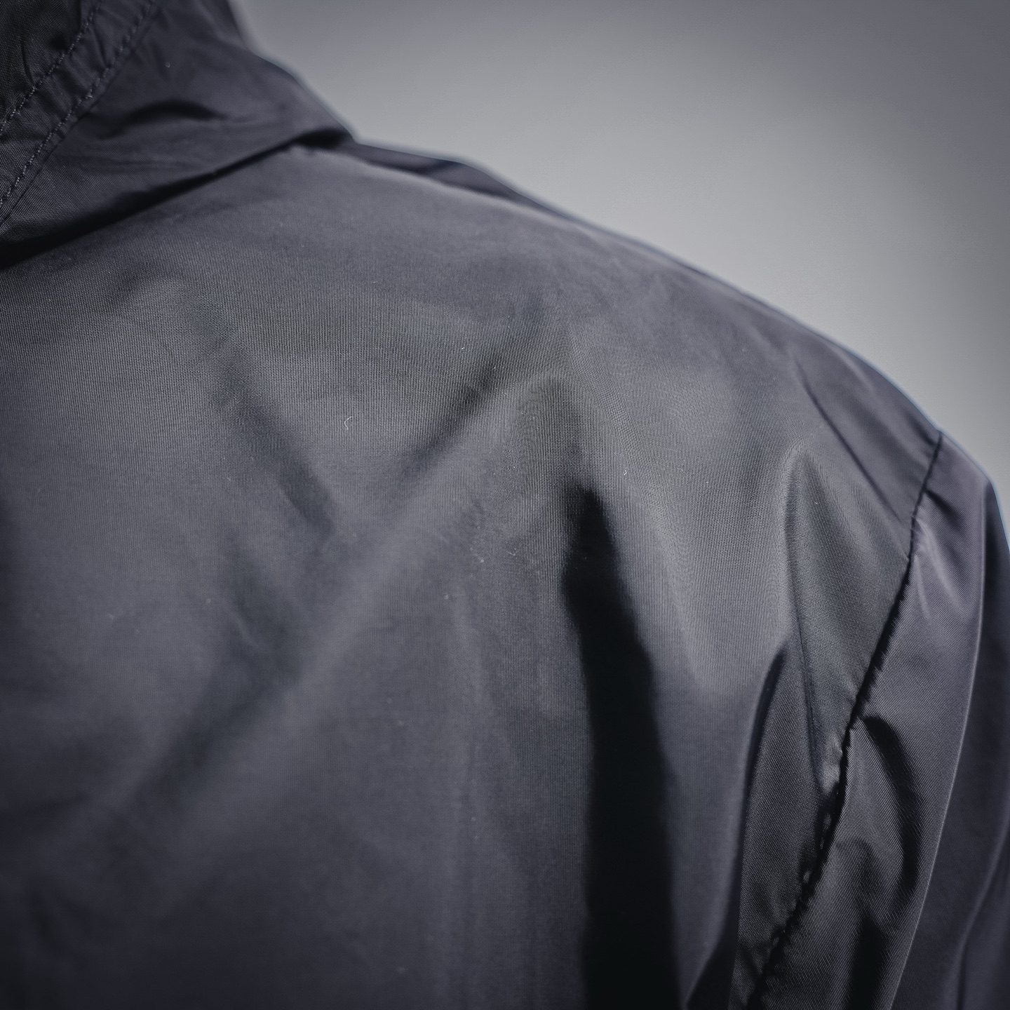 Mon hooded windbreaker jacket