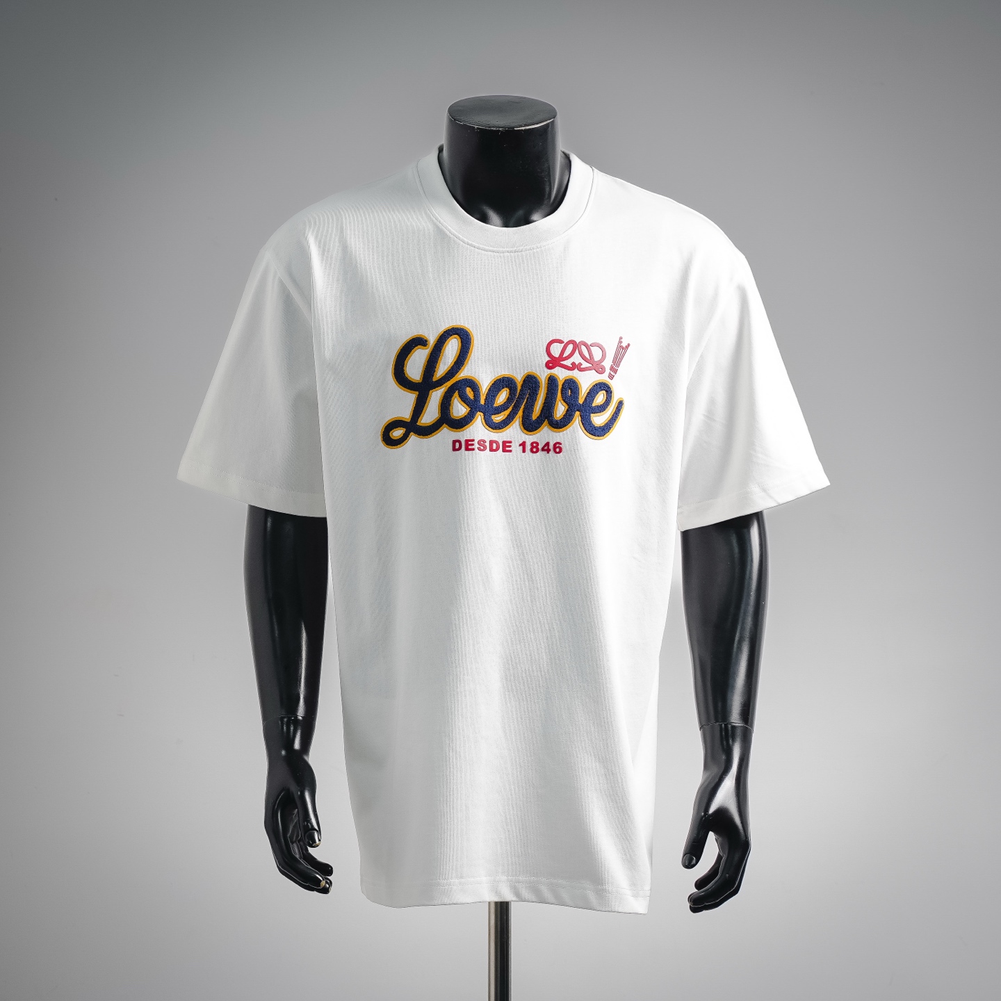 Loe patch letter t-shirt