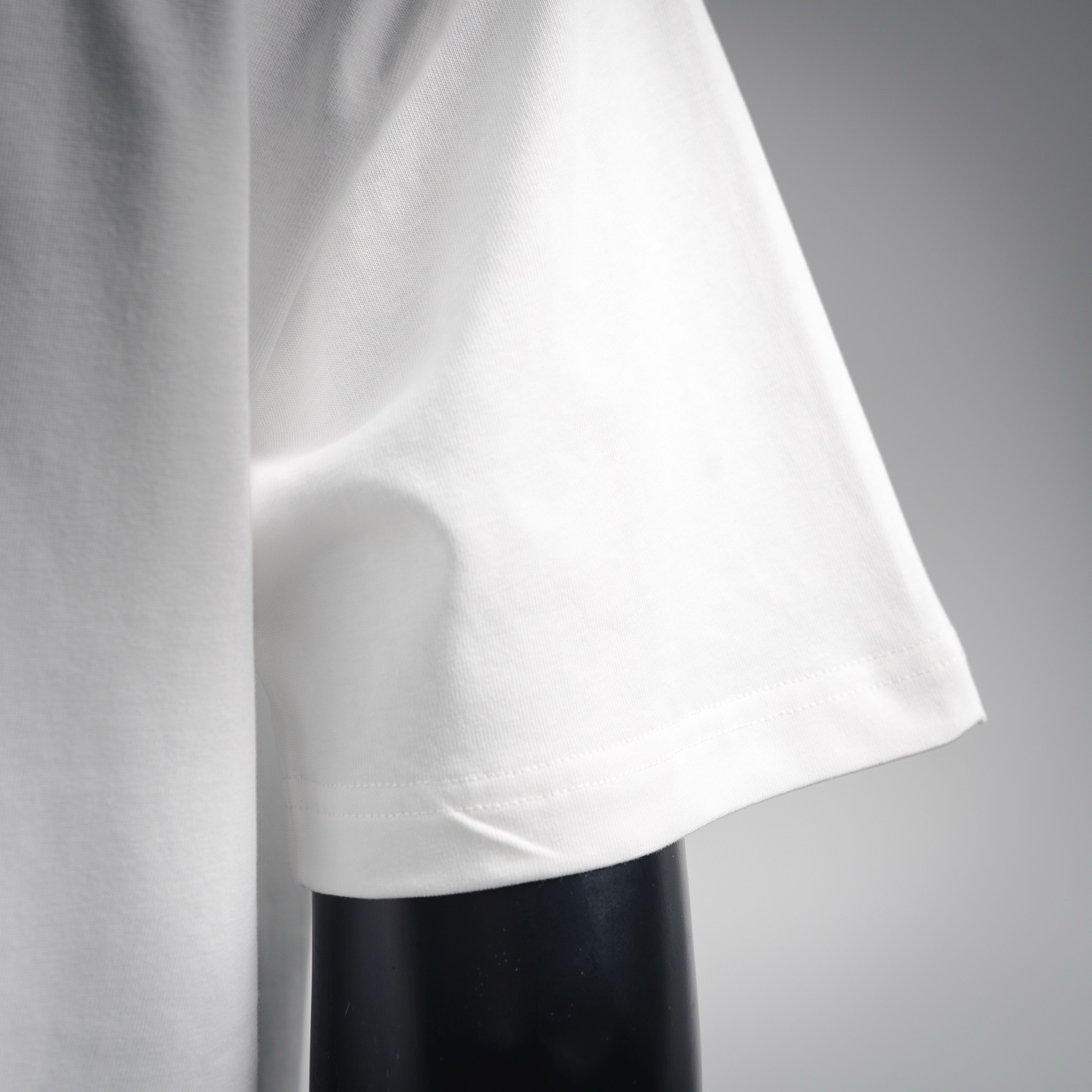 Louis tool embroidered t-shirt