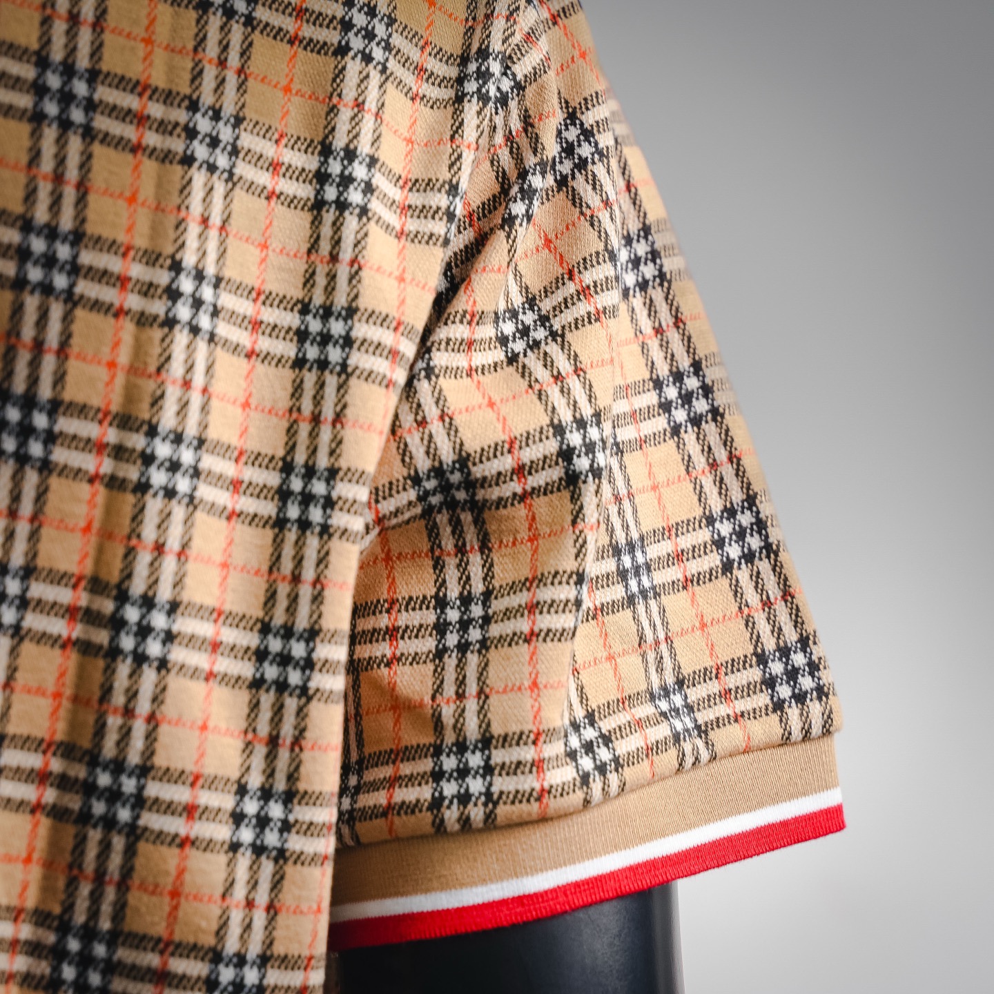 Bur embroidered plaid Polo
