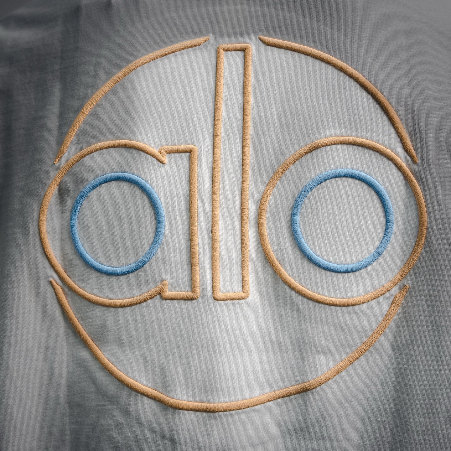 Alo embroidered t-shirt
