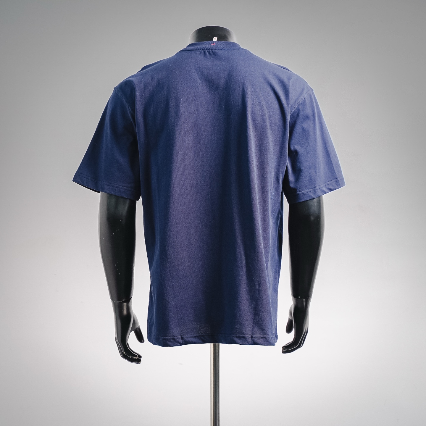 Mon with pockets t-shirt