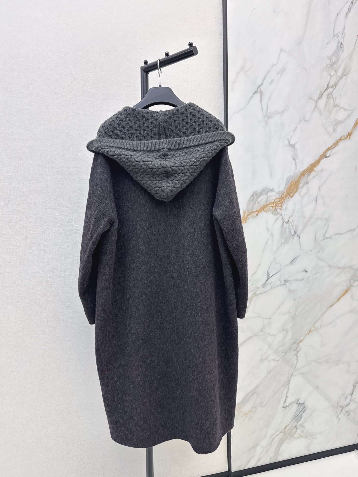 Max 26fw knit hooded woolen overcoats