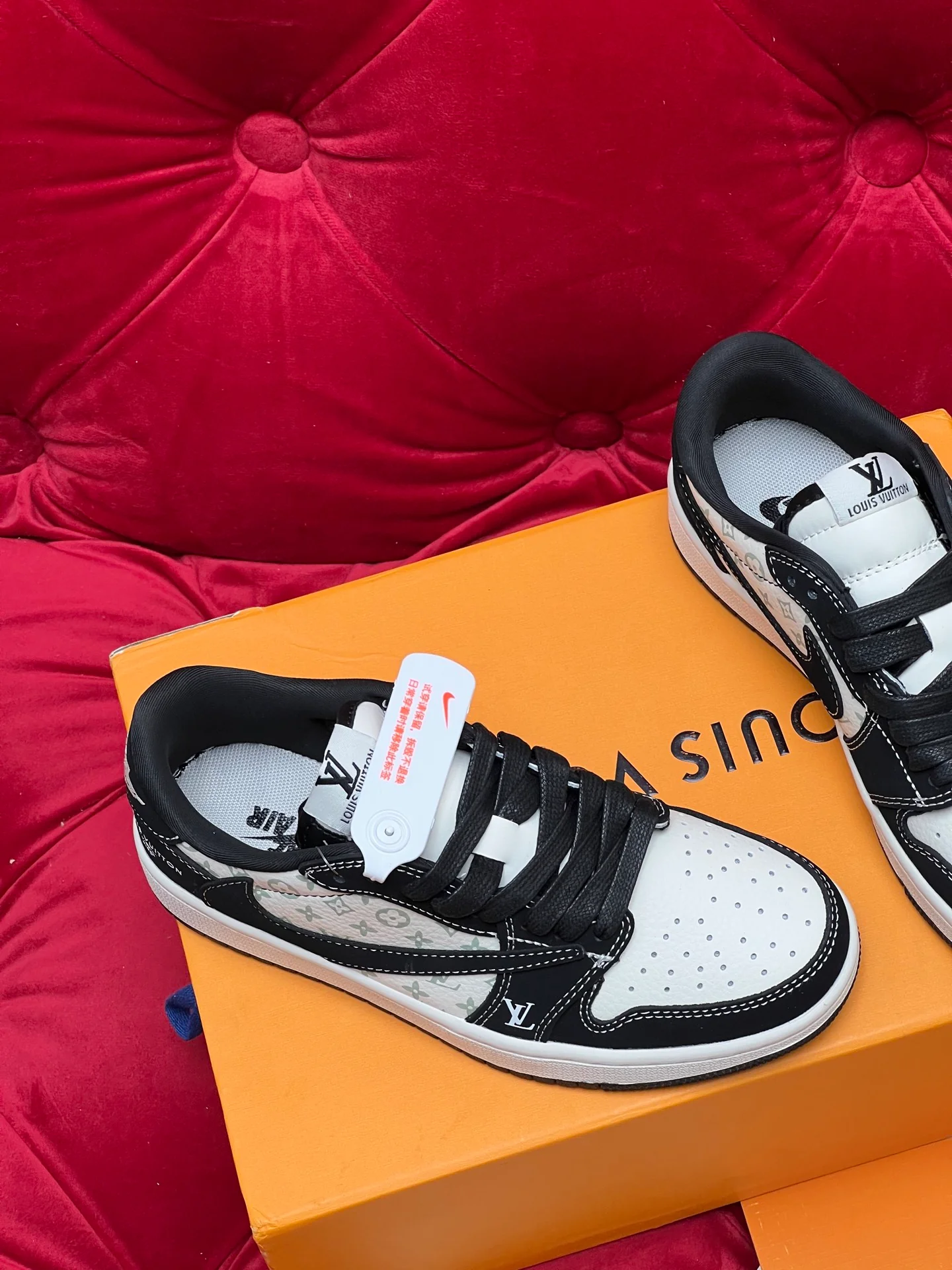 Louis retro low-top sneakers