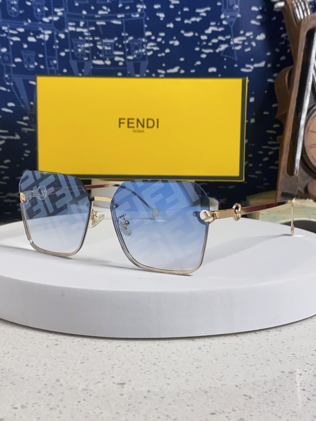 Fend sunglasses