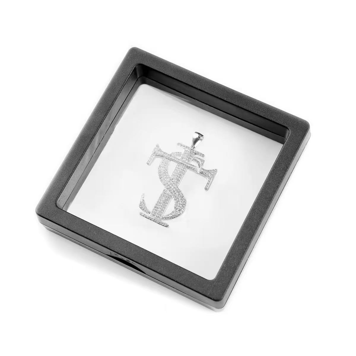 Stk necklace