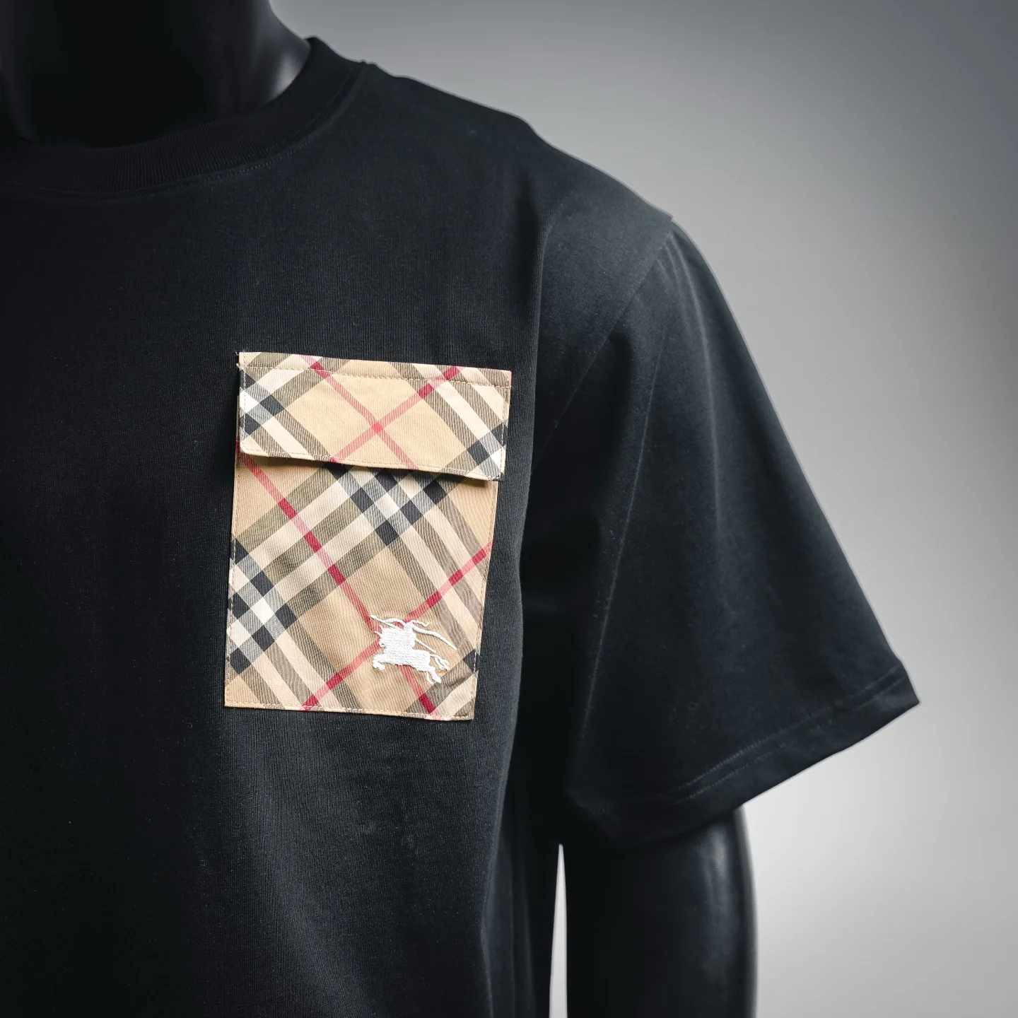 Bur plaid embroidered t-shirt