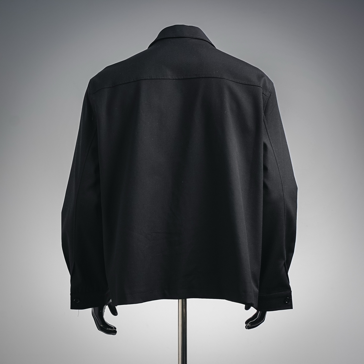 Bur minimal sleek jacket