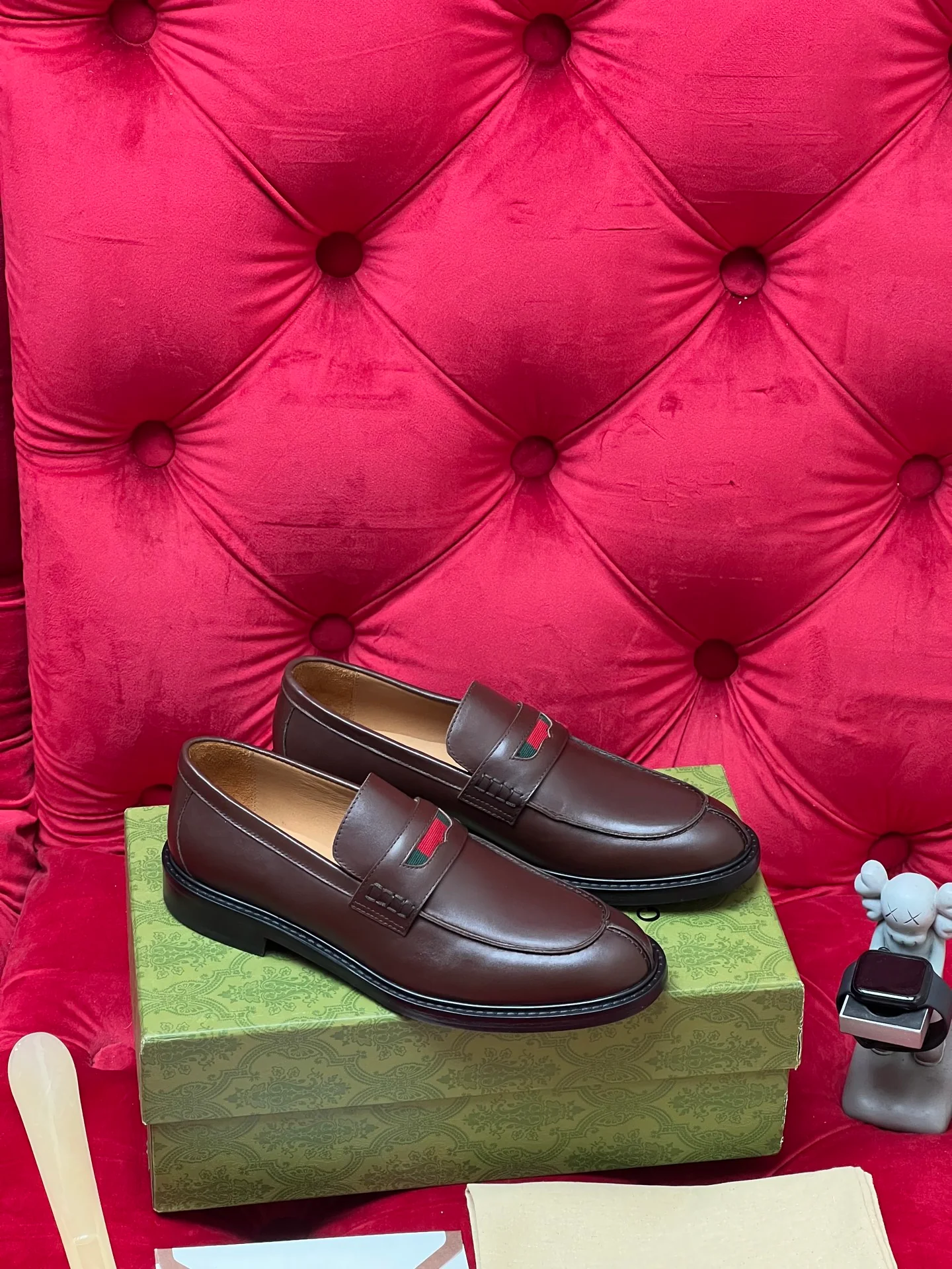 Guc leather shoes