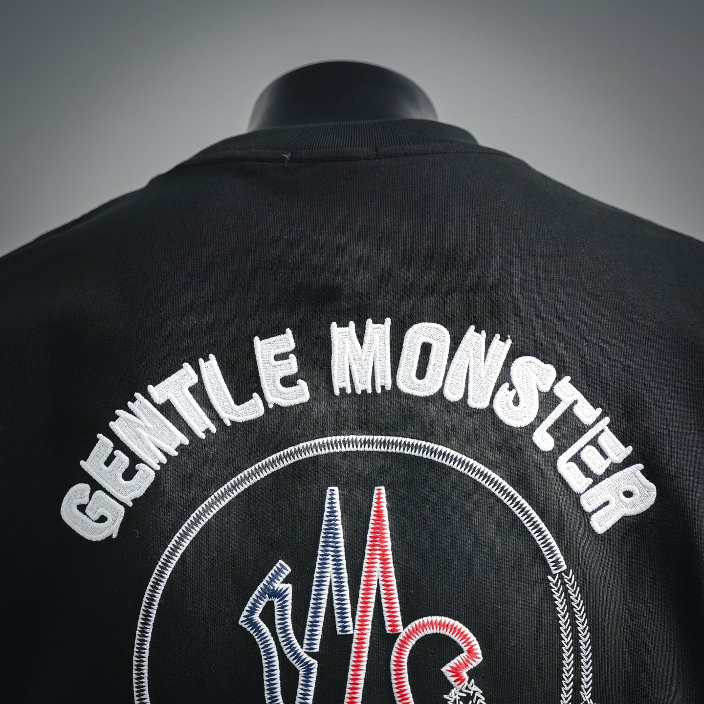 Mon embroidered t-shirt