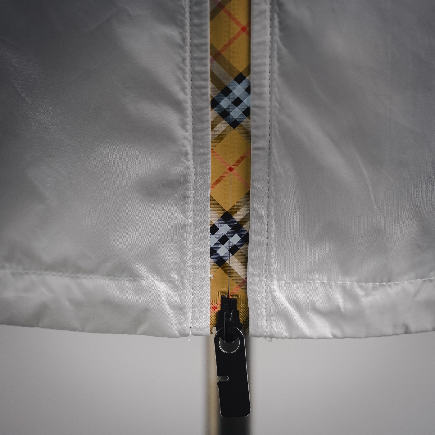 Bur hooded jacket