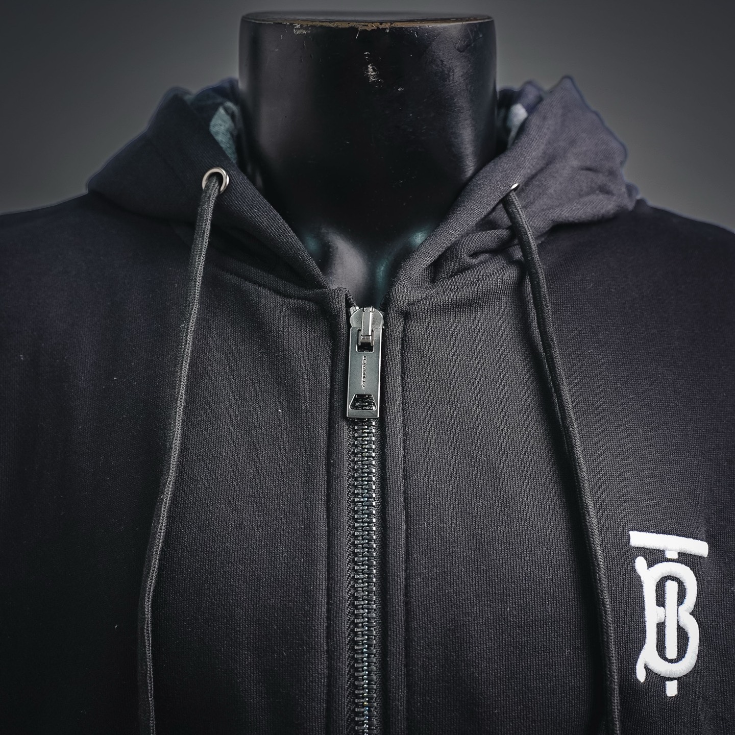 Bur zip-up jacket