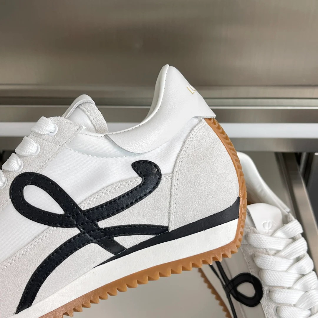 Loe retro sneakers