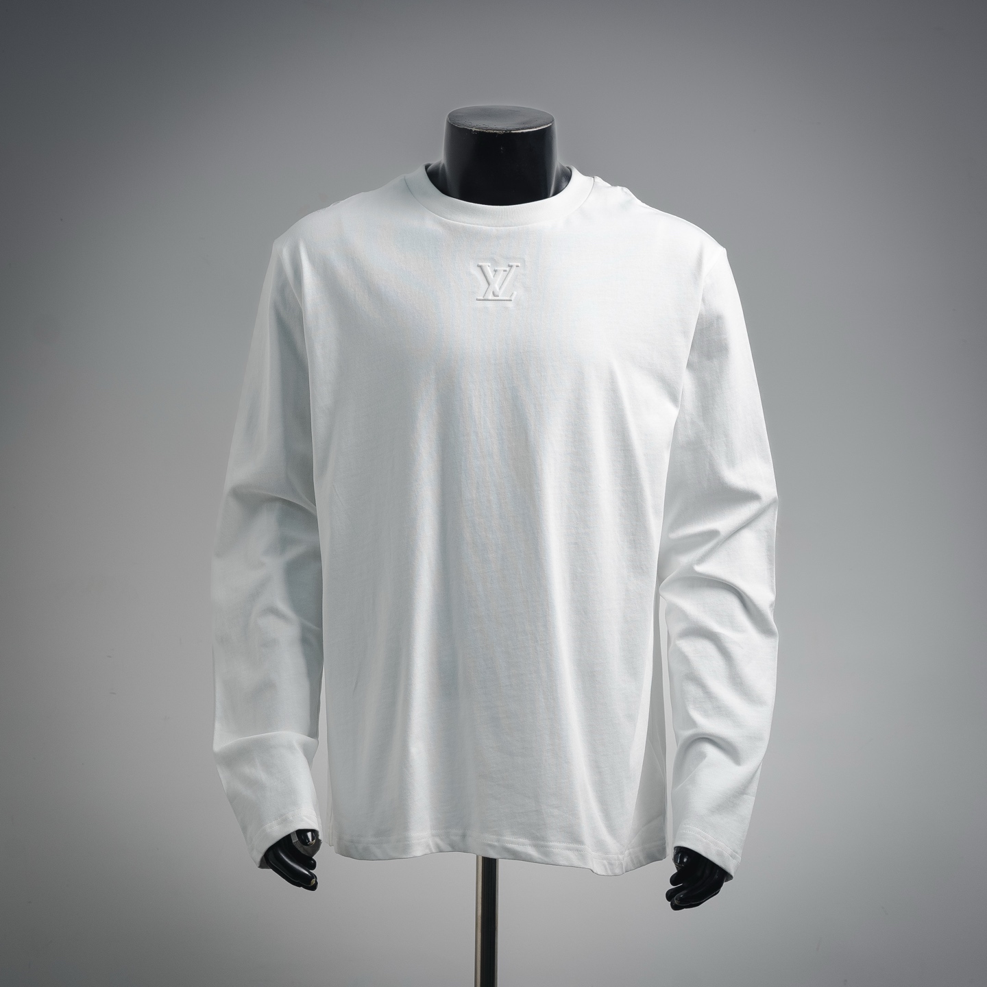 Louis emboosed sweatshirt