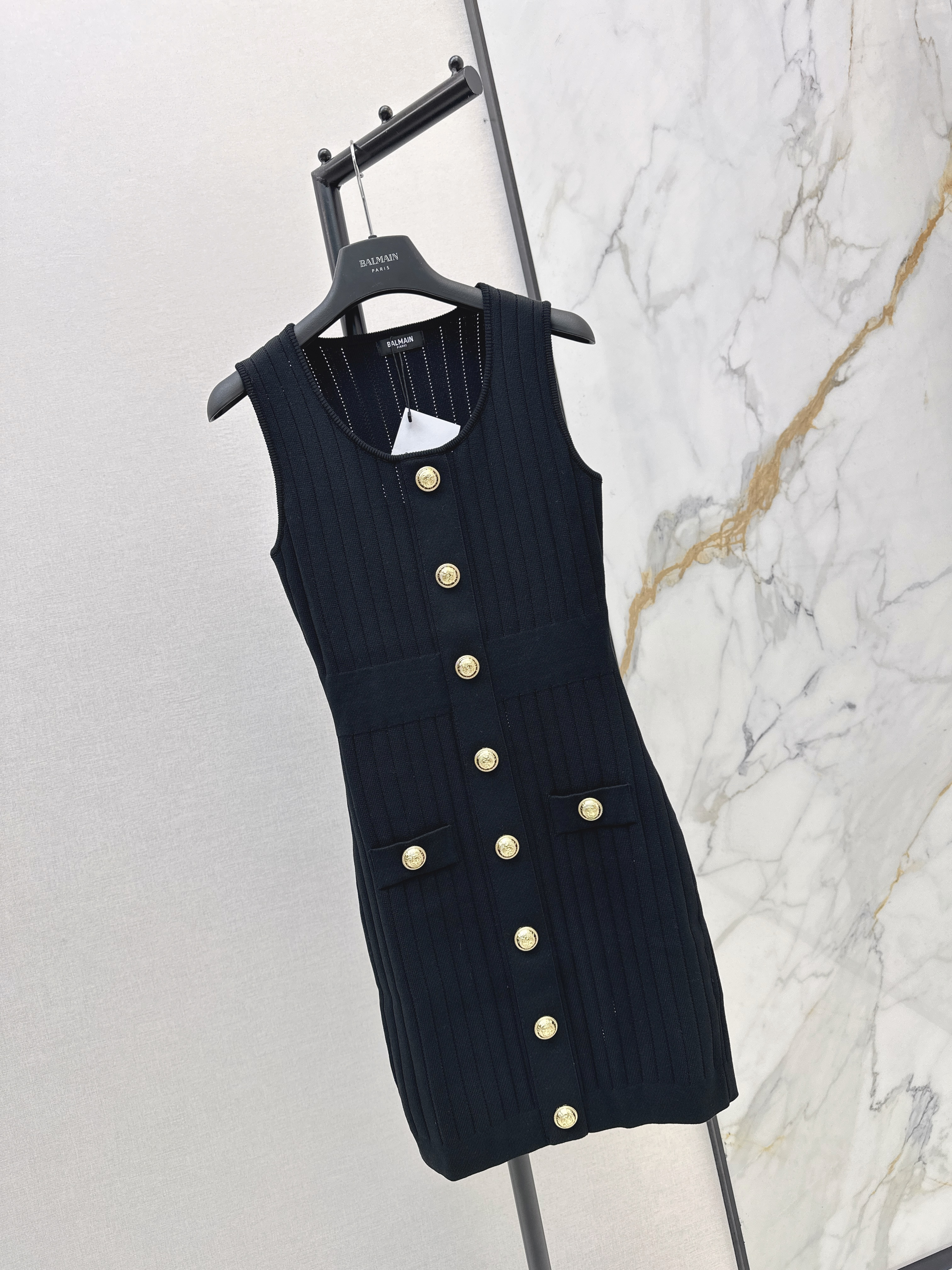 Bal 26ss sleeveless knit dress