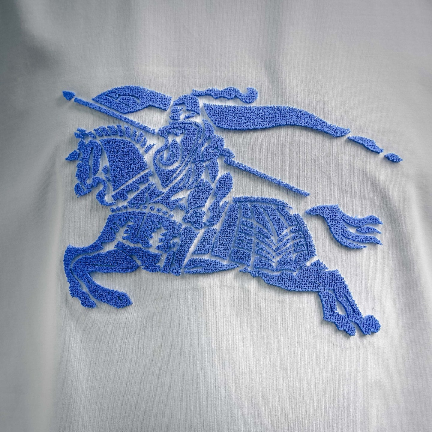 Bur embroidered t-shirt