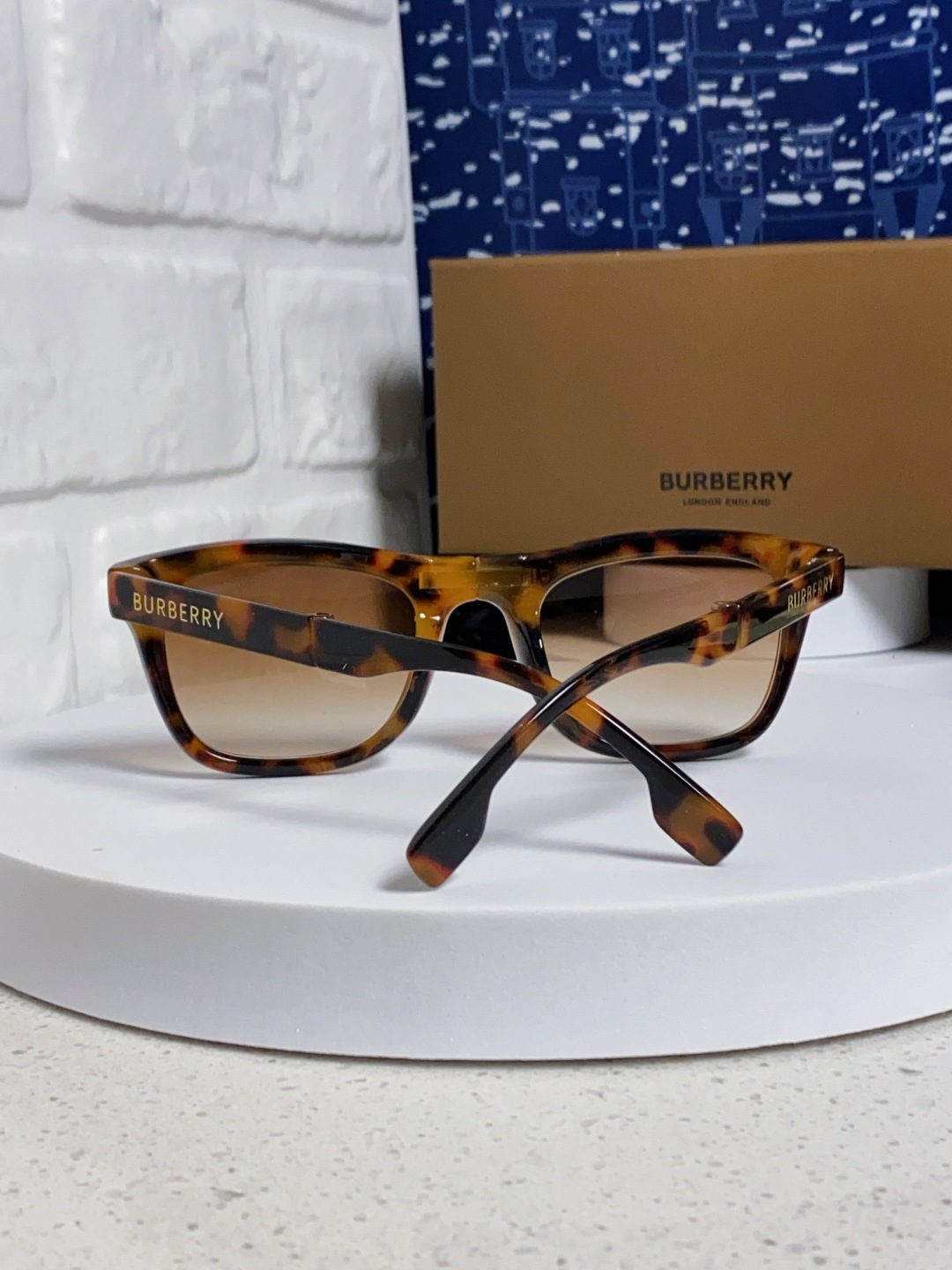 Bur sunglasses