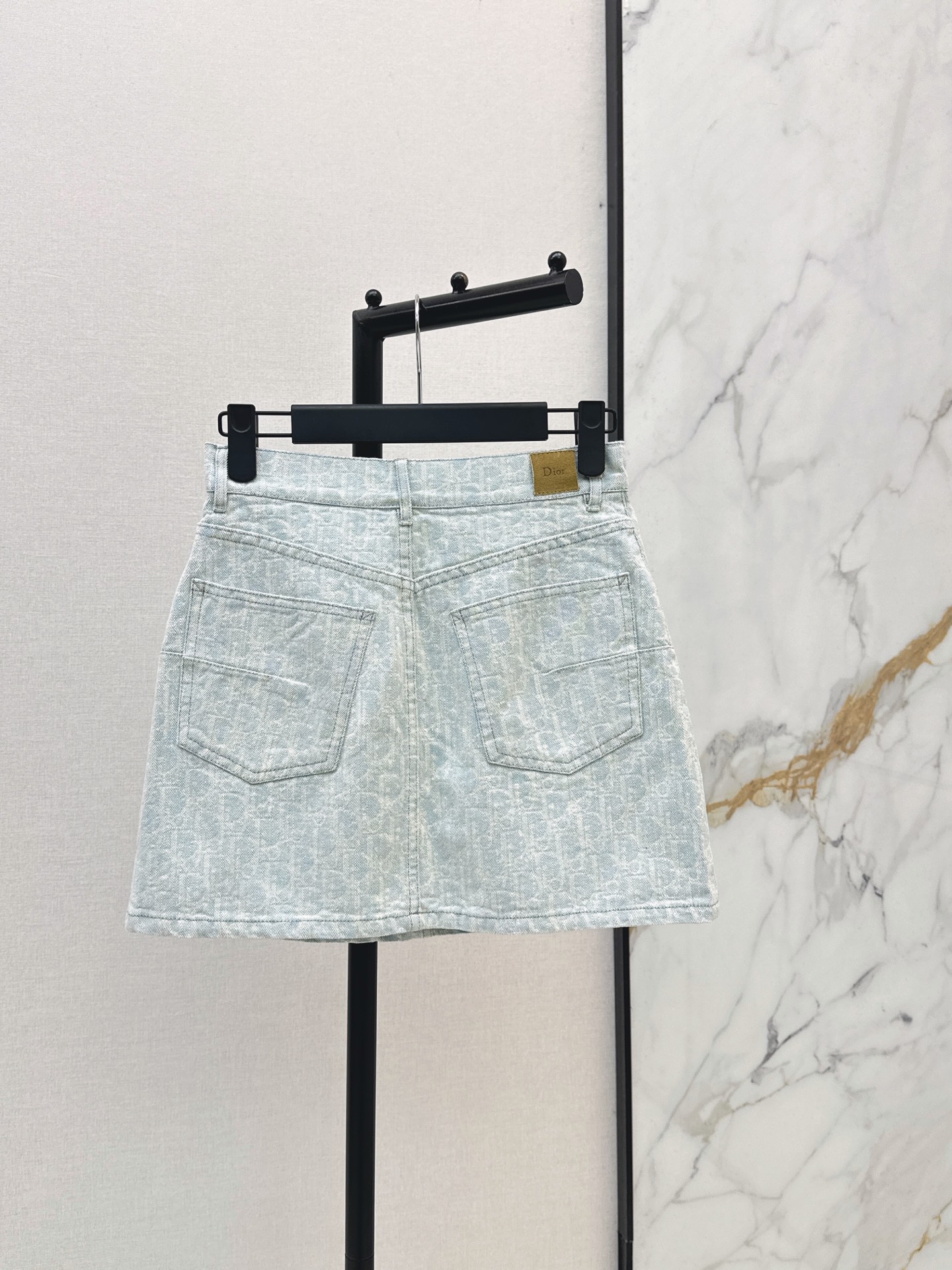 CD 26ss jacquard denim skirt
