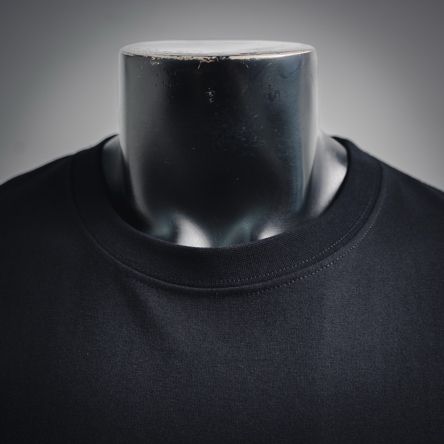 Loe pocket embroidered t-shirt