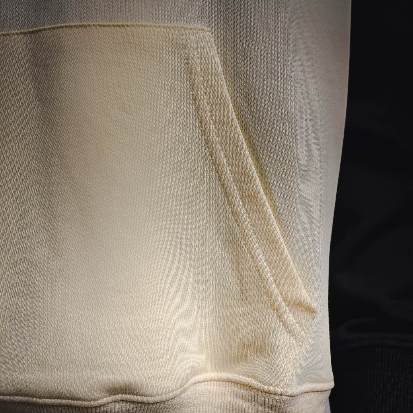 Ami raglan cozy hoodie