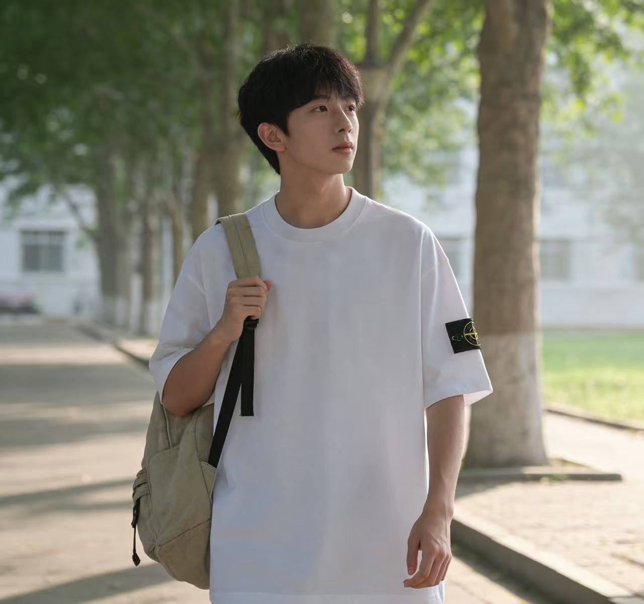 Stone casual t-shirt