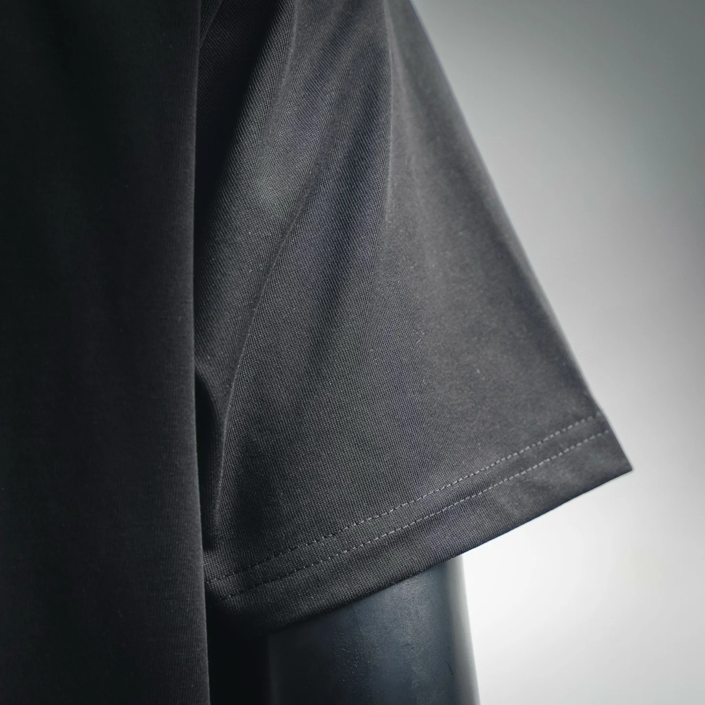 CD embroidered t-shirt