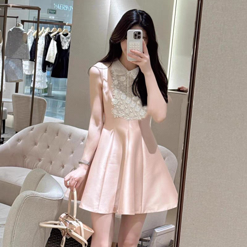 Valen 26ss lace vest dress