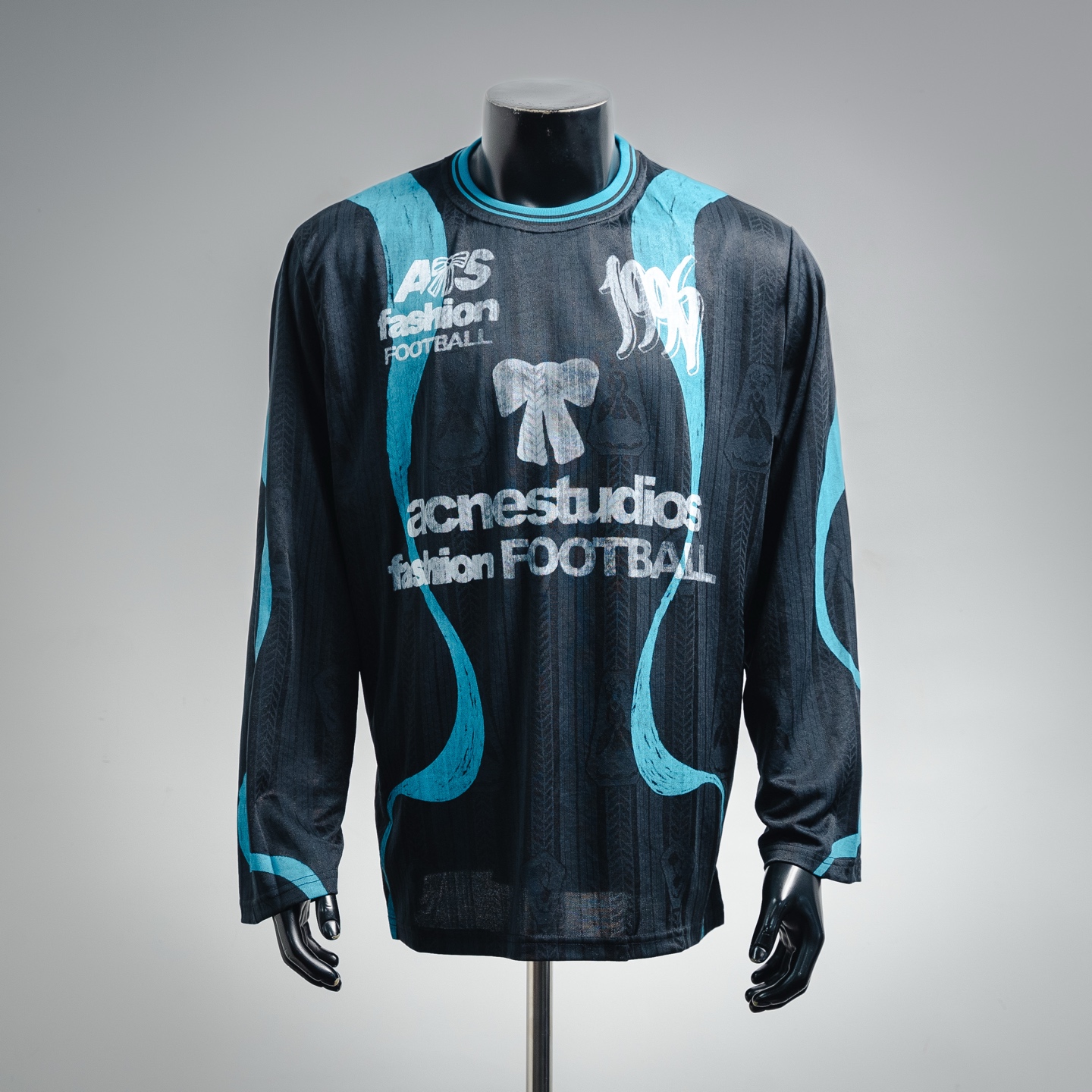 Acen graffiti-print sweatshirt
