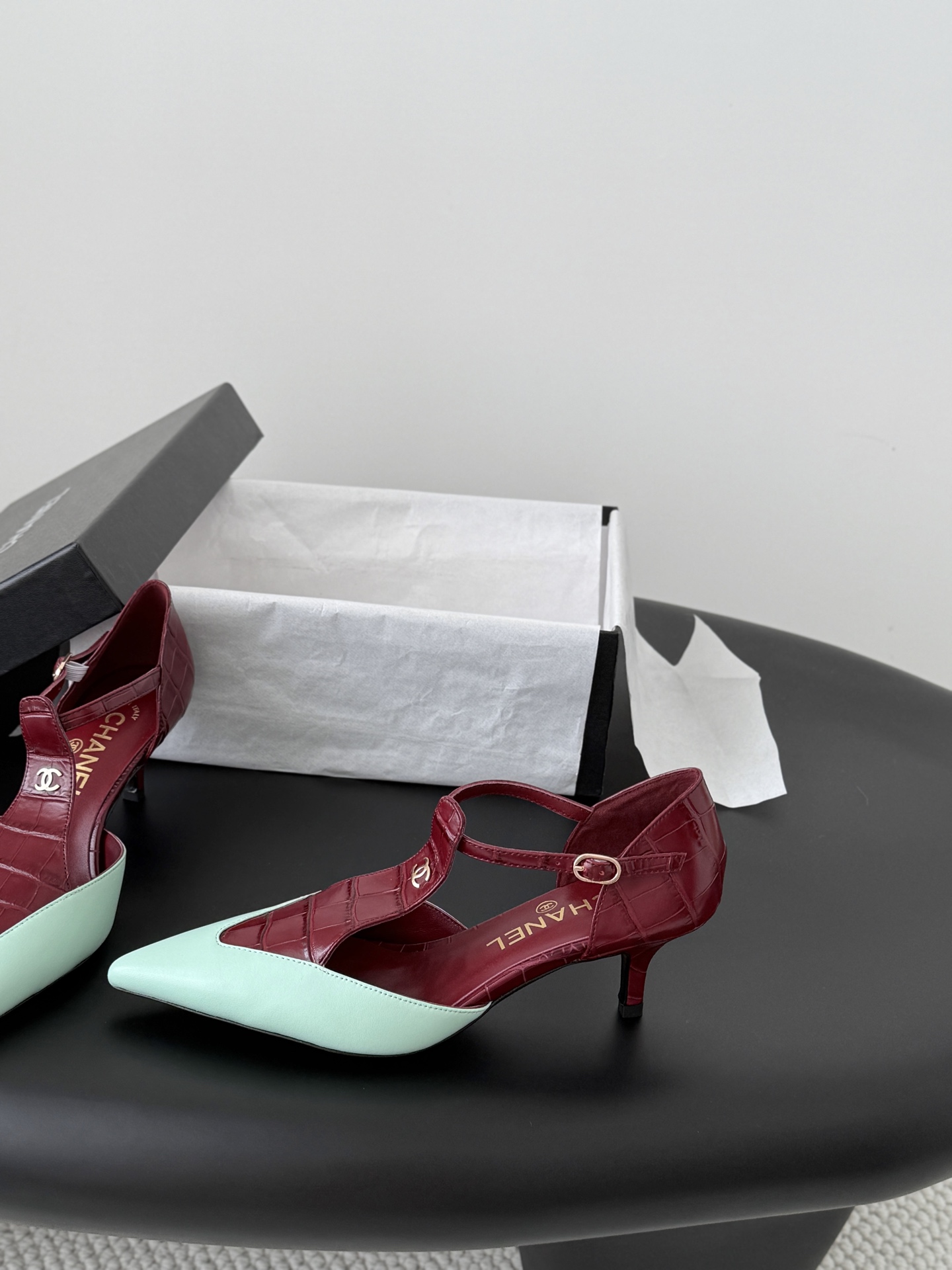 Chan 26P t-strap kitten heel