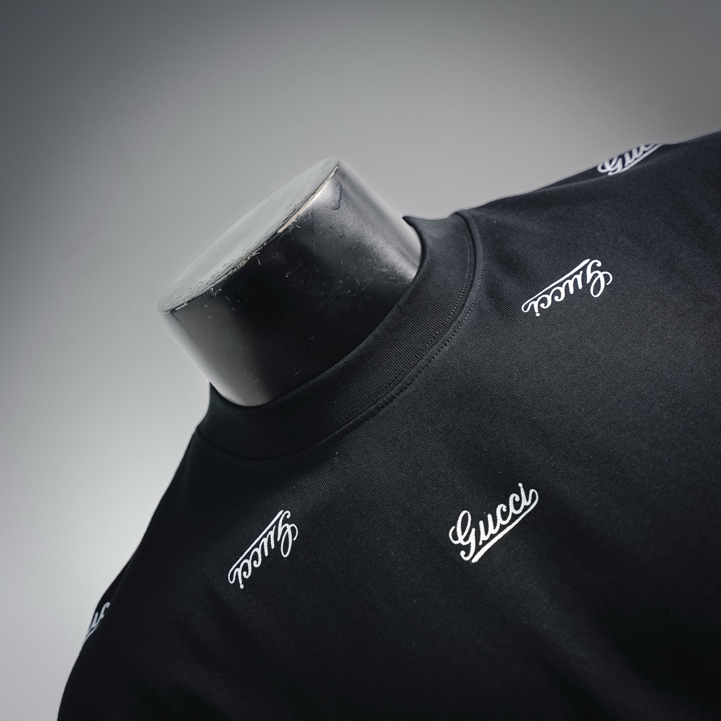 Guc all-over logo t-shirt