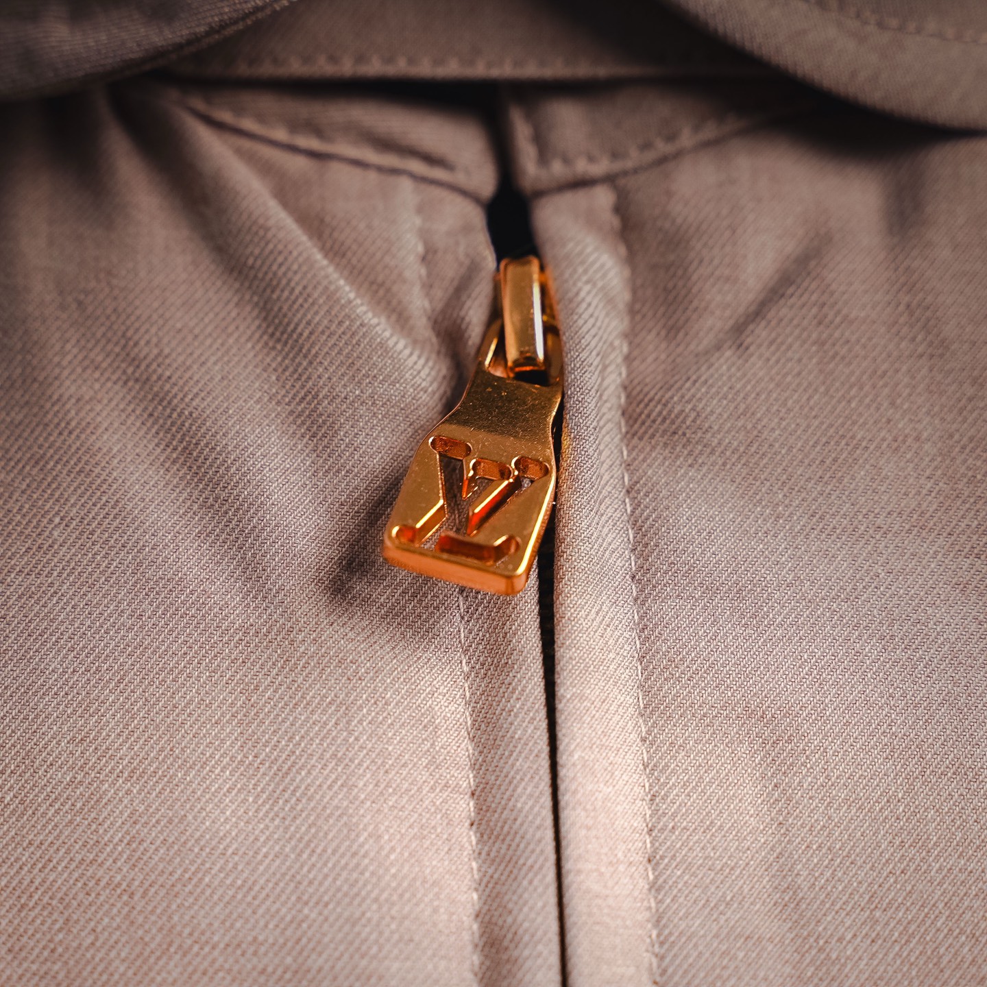 Louis turn-down collared jacket